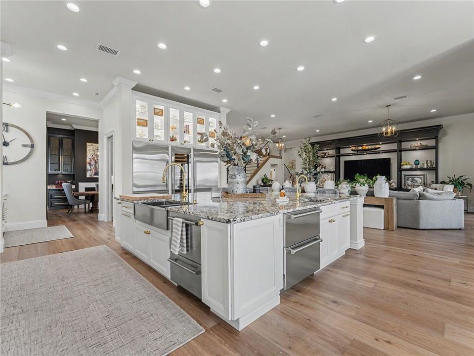For Sale: $3,800,000 (4 beds, 4 baths, 5675 Square Feet)