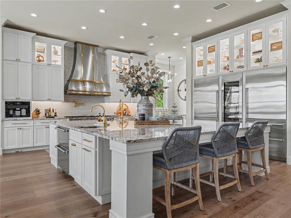 For Sale: $3,800,000 (4 beds, 4 baths, 5675 Square Feet)