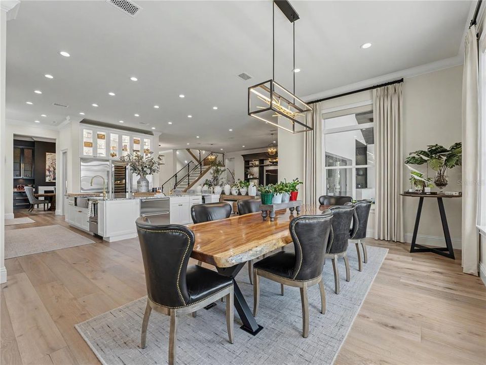 For Sale: $3,800,000 (4 beds, 4 baths, 5675 Square Feet)