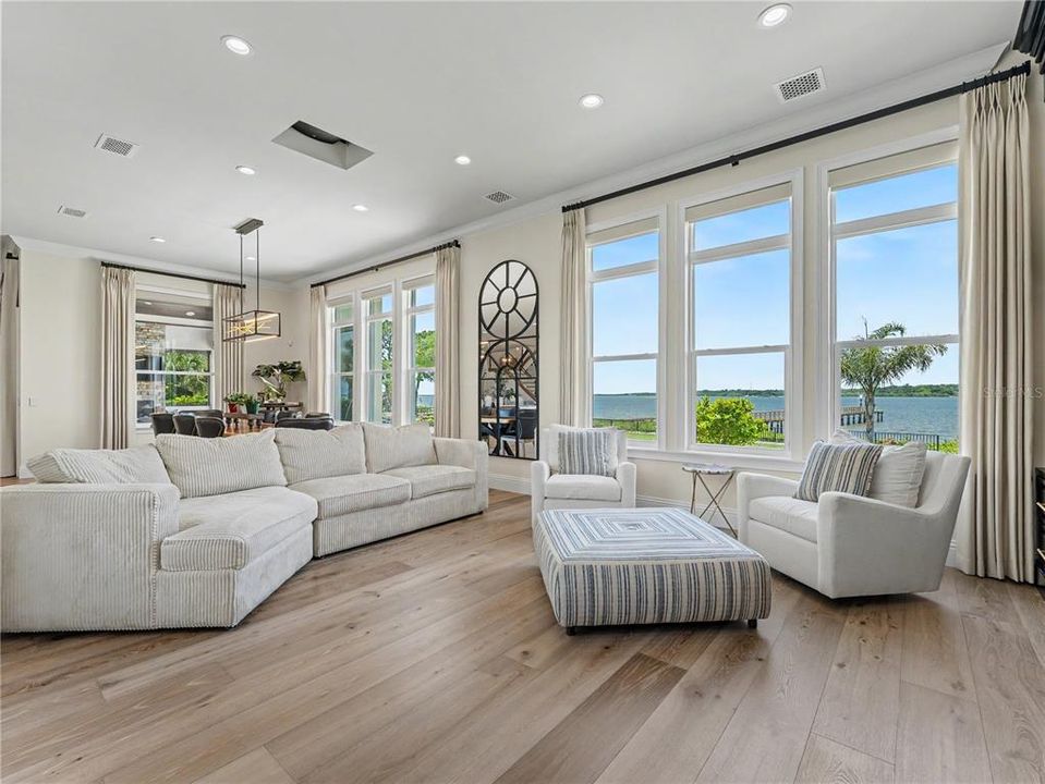 For Sale: $3,800,000 (4 beds, 4 baths, 5675 Square Feet)