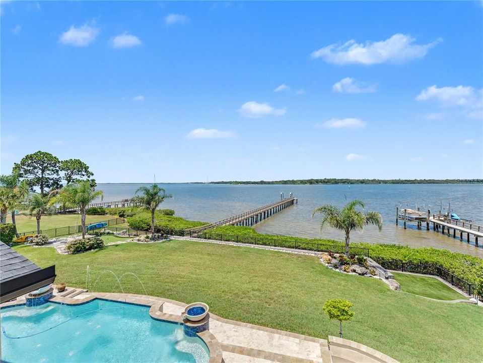 For Sale: $3,800,000 (4 beds, 4 baths, 5675 Square Feet)