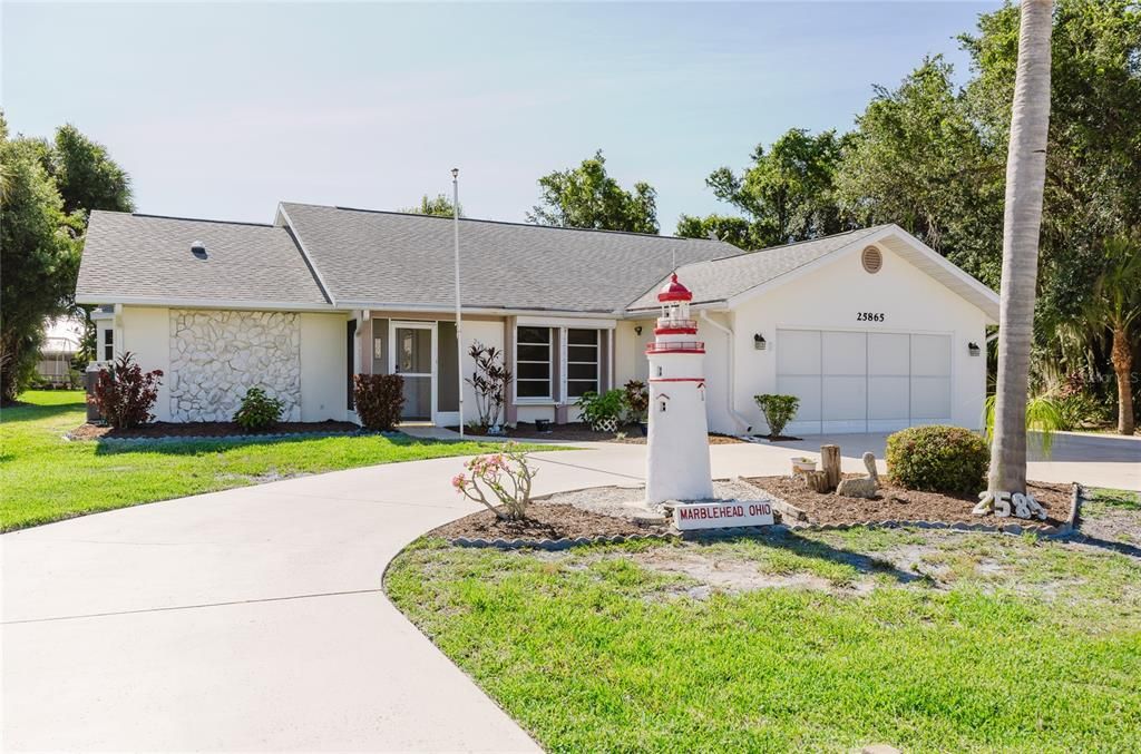 For Sale: $330,000 (3 beds, 2 baths, 1857 Square Feet)