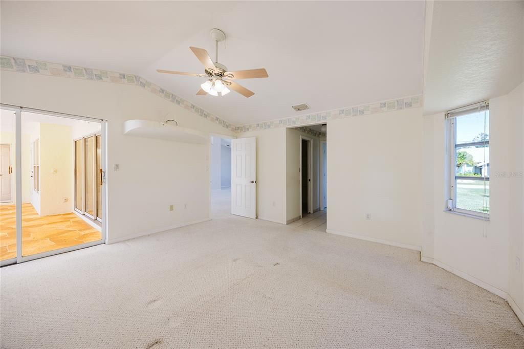 For Sale: $330,000 (3 beds, 2 baths, 1857 Square Feet)