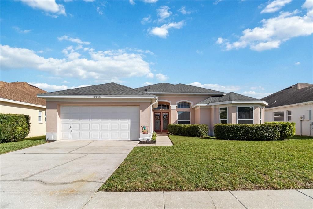 For Sale: $375,000 (3 beds, 2 baths, 1712 Square Feet)