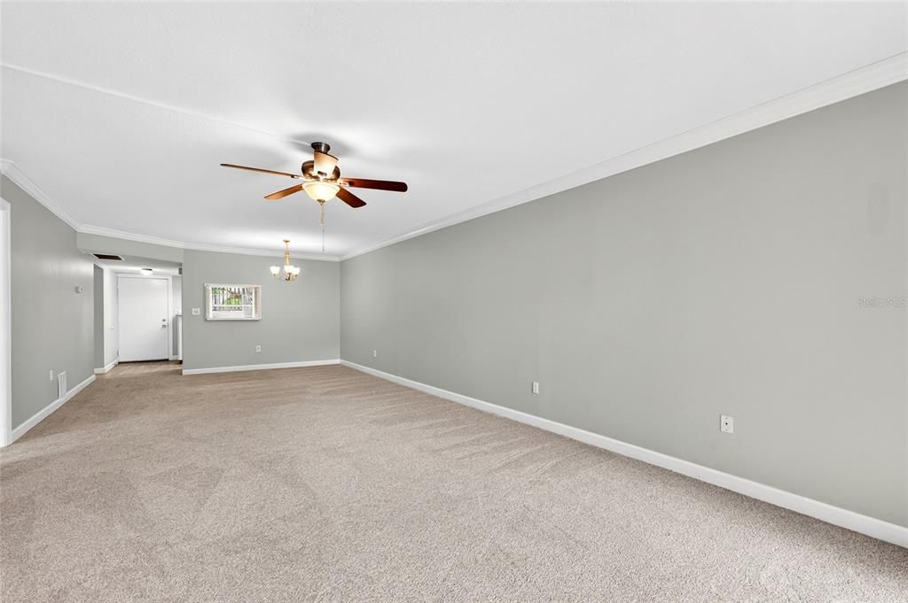 For Sale: $162,500 (2 beds, 2 baths, 1118 Square Feet)
