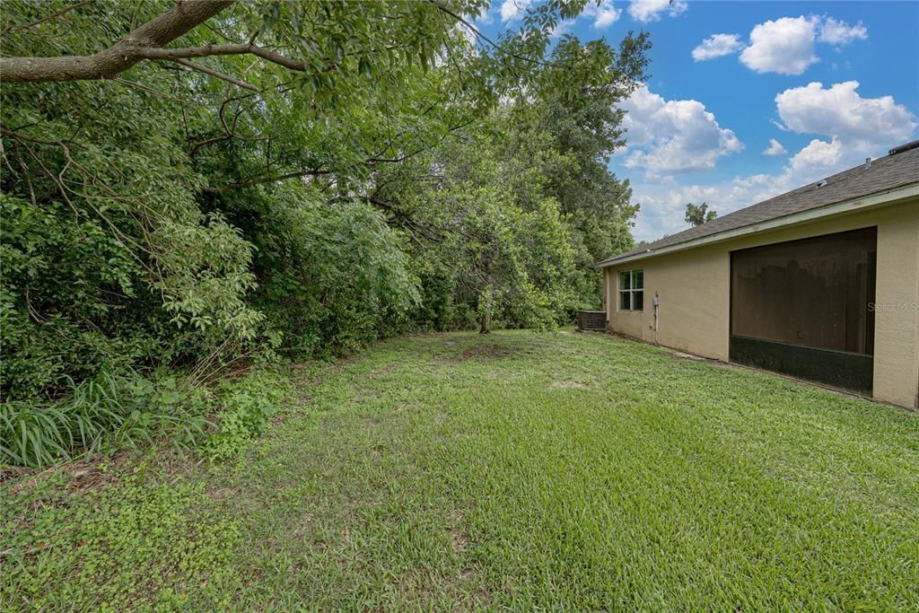 For Sale: $389,900 (2 beds, 2 baths, 1822 Square Feet)