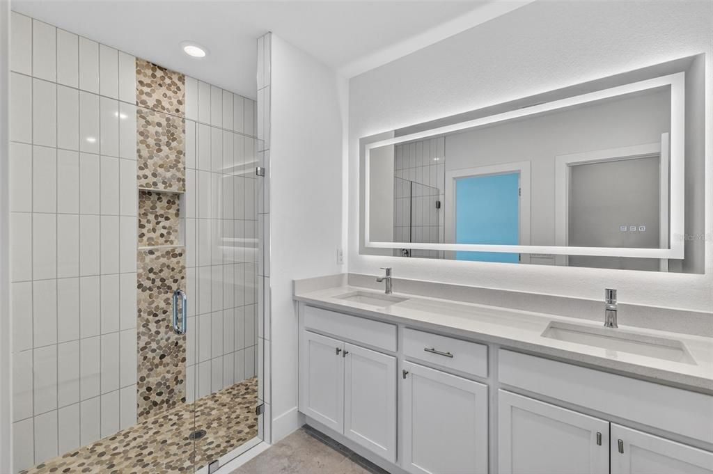 For Sale: $274,900 (3 beds, 2 baths, 1511 Square Feet)