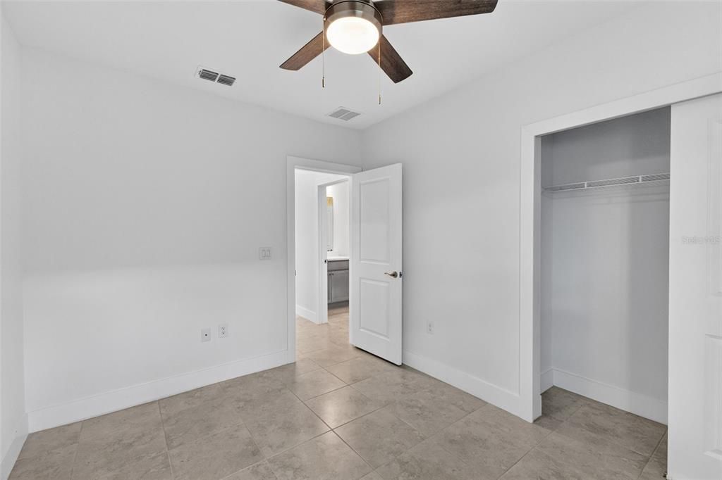 For Sale: $274,900 (3 beds, 2 baths, 1511 Square Feet)