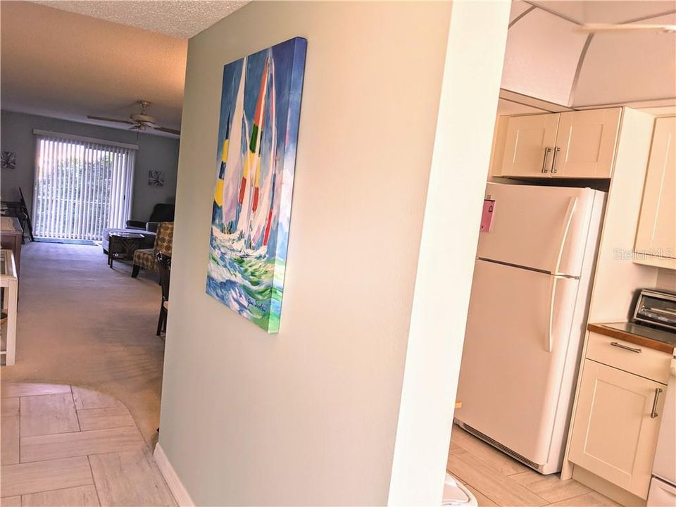 For Rent: $2,400 (2 beds, 2 baths, 1144 Square Feet)