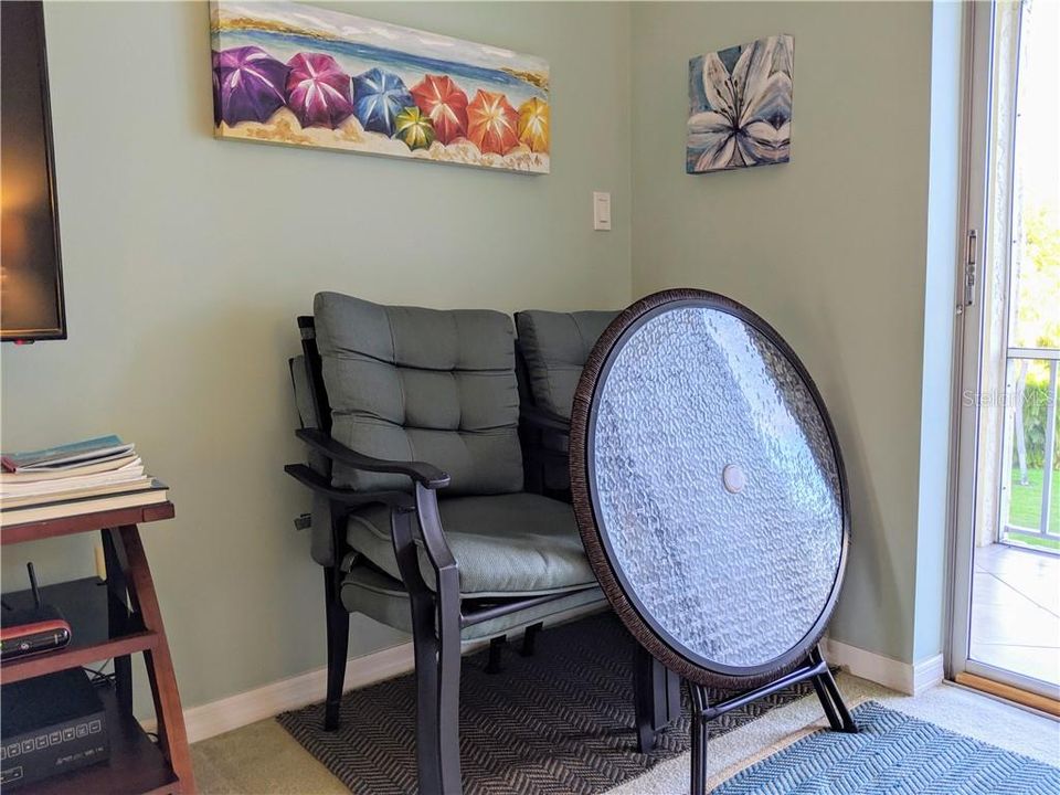 For Rent: $2,400 (2 beds, 2 baths, 1144 Square Feet)
