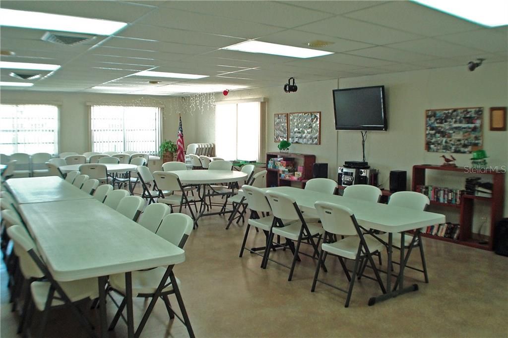 For Rent: $2,400 (2 beds, 2 baths, 1144 Square Feet)