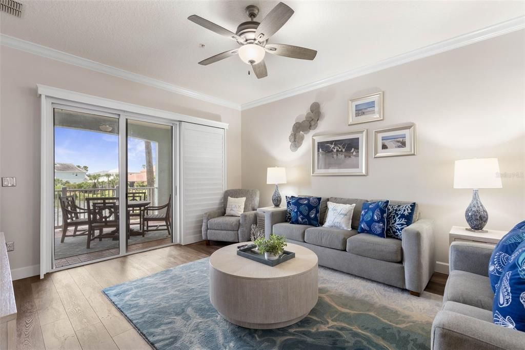 For Sale: $550,000 (3 beds, 2 baths, 1682 Square Feet)