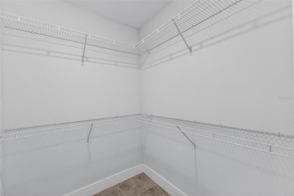 For Sale: $274,900 (3 beds, 2 baths, 1511 Square Feet)