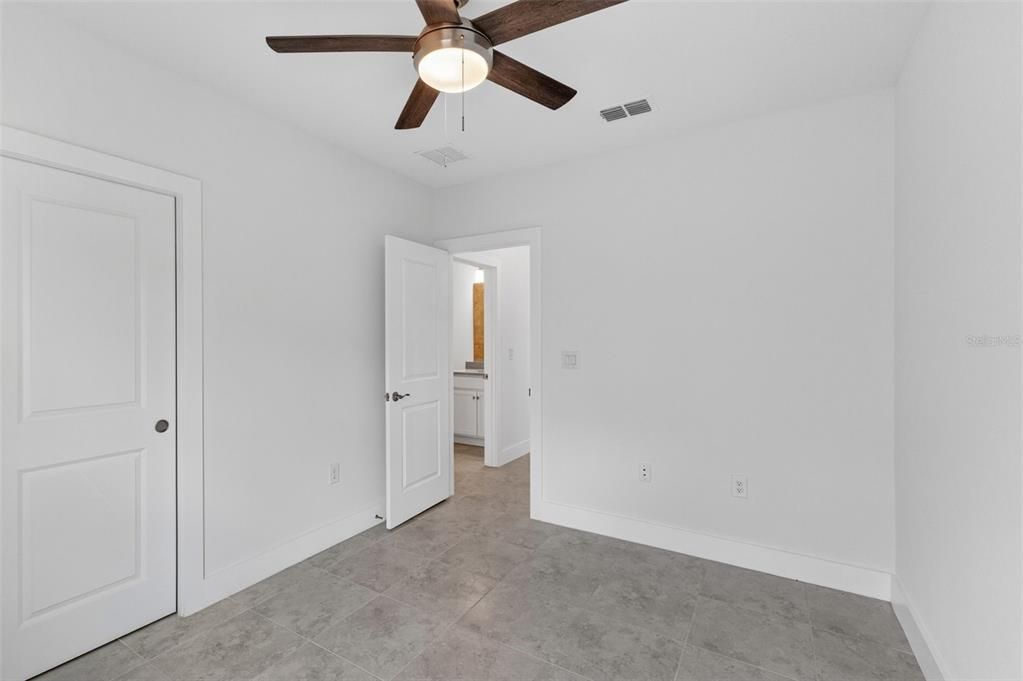For Sale: $274,900 (3 beds, 2 baths, 1511 Square Feet)