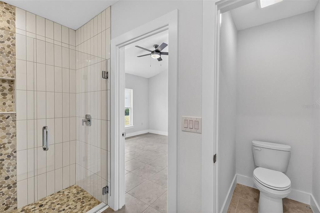 For Sale: $274,900 (3 beds, 2 baths, 1511 Square Feet)