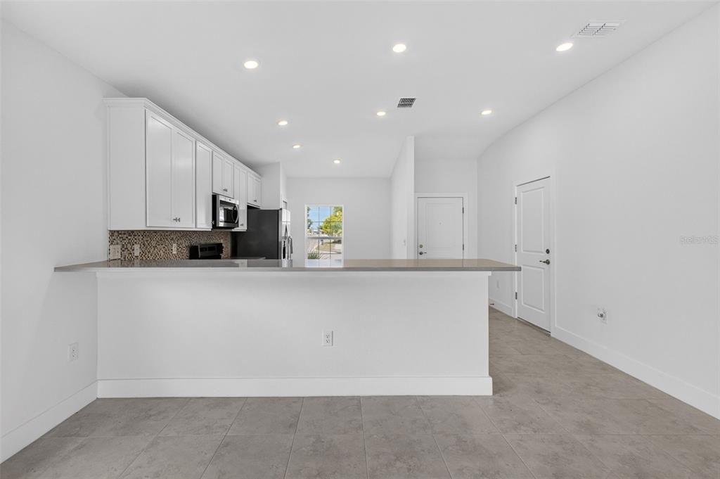 For Sale: $274,900 (3 beds, 2 baths, 1511 Square Feet)