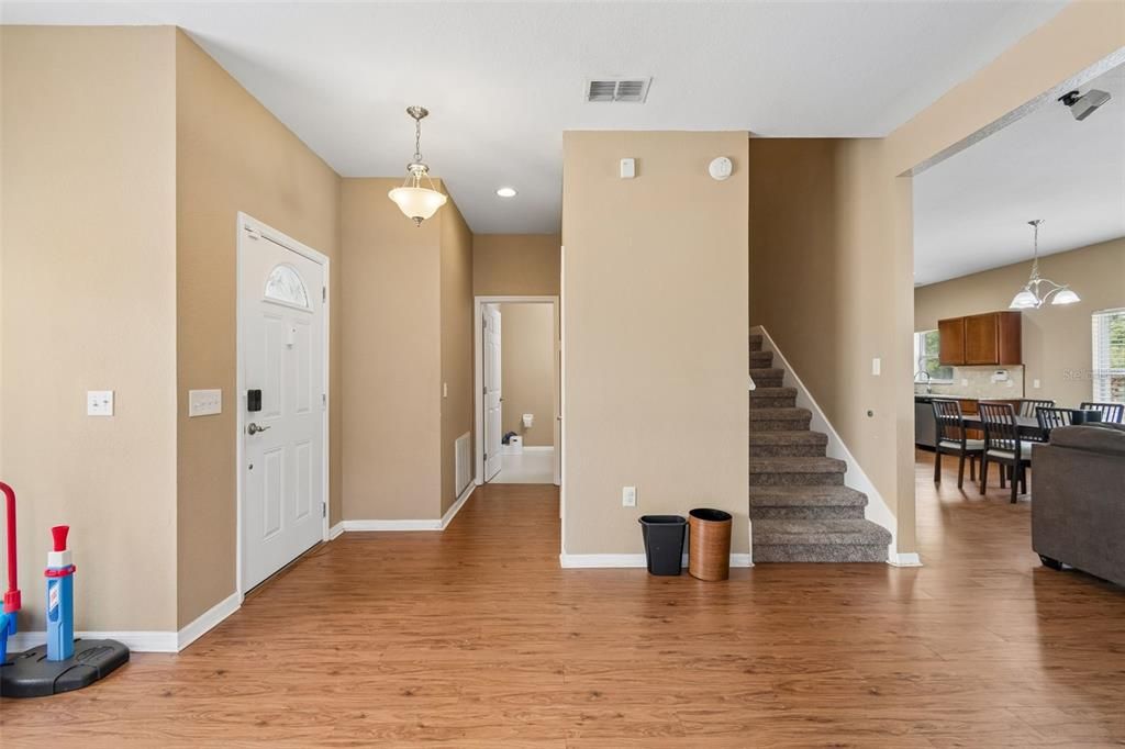 For Sale: $320,000 (4 beds, 2 baths, 2363 Square Feet)
