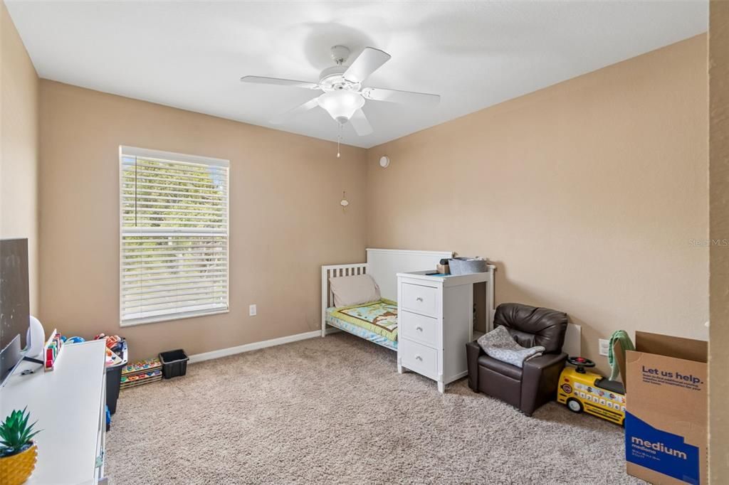 For Sale: $320,000 (4 beds, 2 baths, 2363 Square Feet)