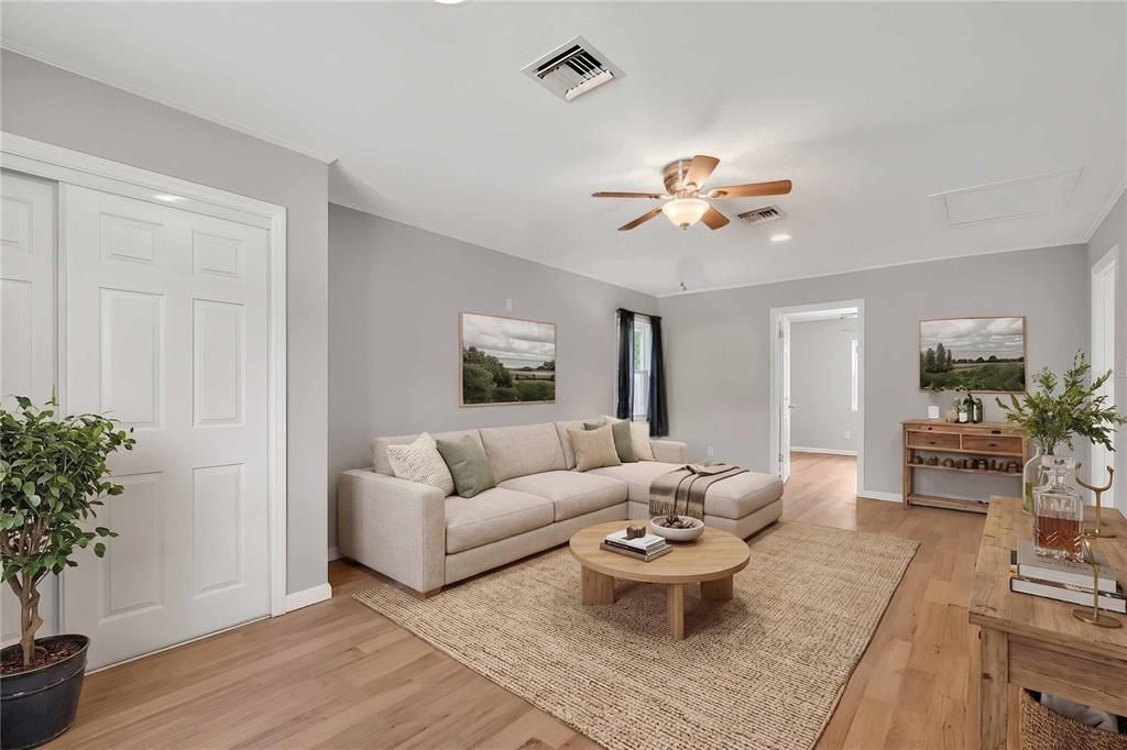 For Sale: $444,000 (3 beds, 2 baths, 1672 Square Feet)