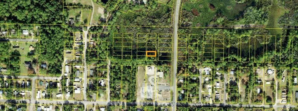На продажу: $5,999 (0.11 acres)