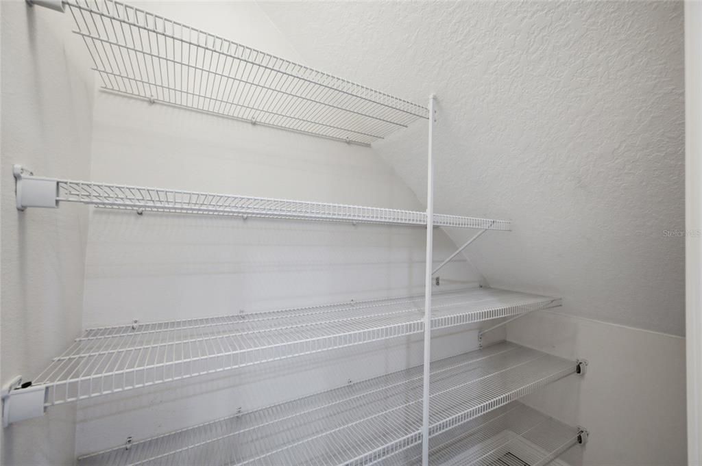 На продажу: $389,000 (3 спален, 2 ванн, 1700 Квадратных фут)