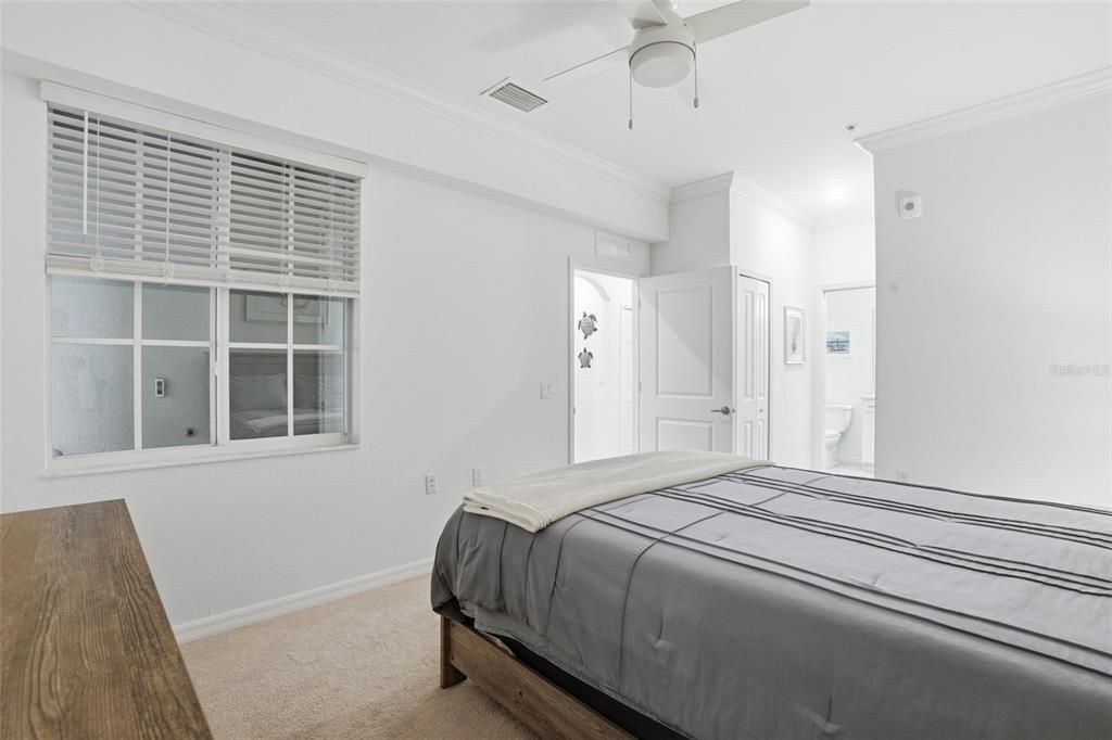 En Venta: $264,900 (2 camas, 2 baños, 1198 Pies cuadrados)