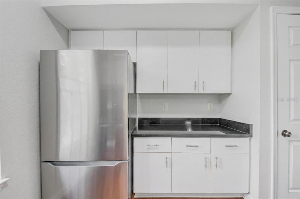 En Venta: $198,000 (2 camas, 2 baños, 1051 Pies cuadrados)