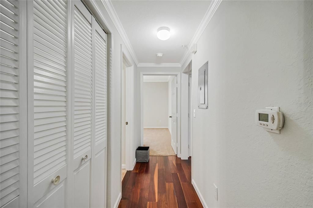 En Venta: $198,000 (2 camas, 2 baños, 1051 Pies cuadrados)