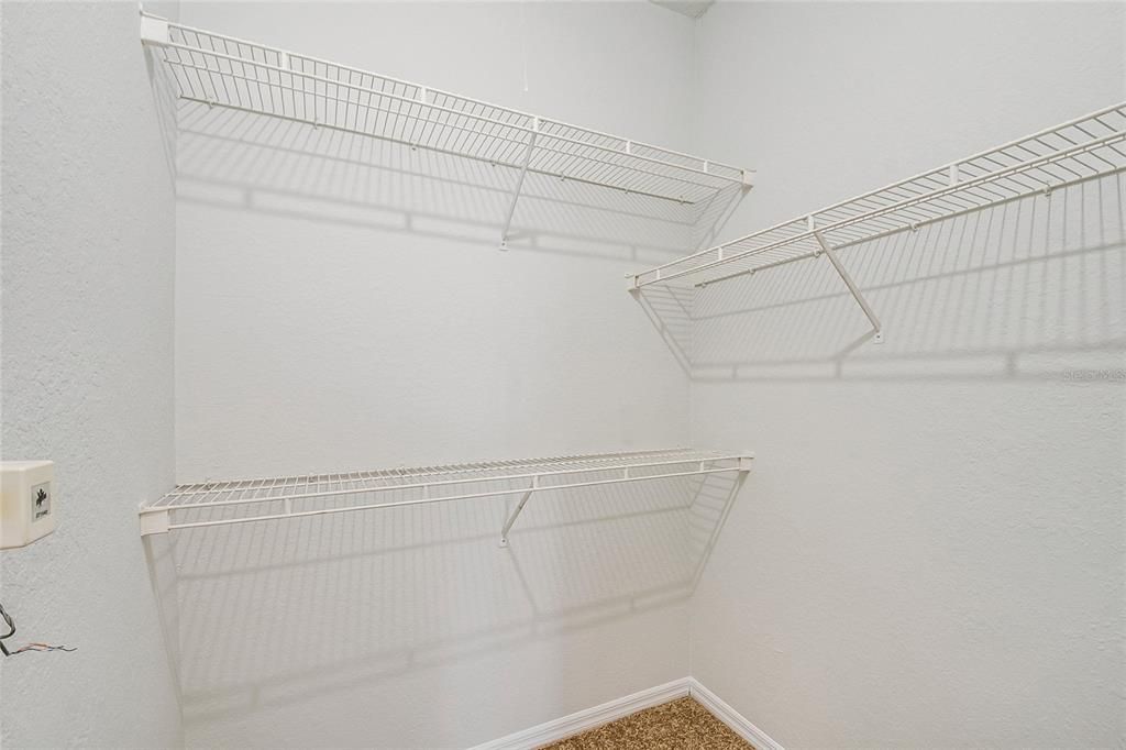 En Venta: $198,000 (2 camas, 2 baños, 1051 Pies cuadrados)