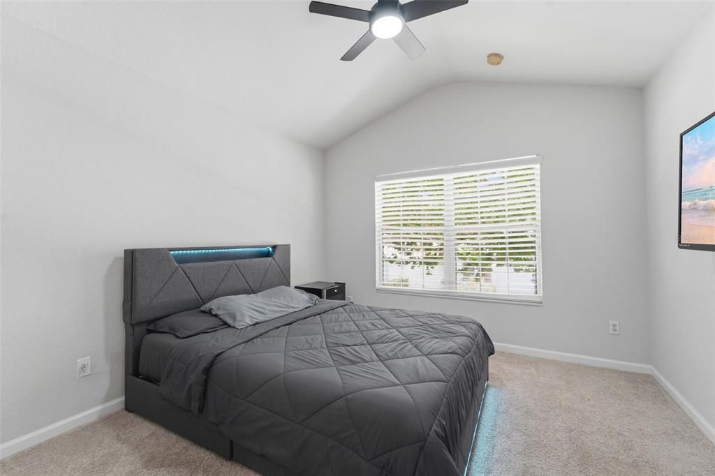For Sale: $377,000 (3 beds, 2 baths, 1672 Square Feet)