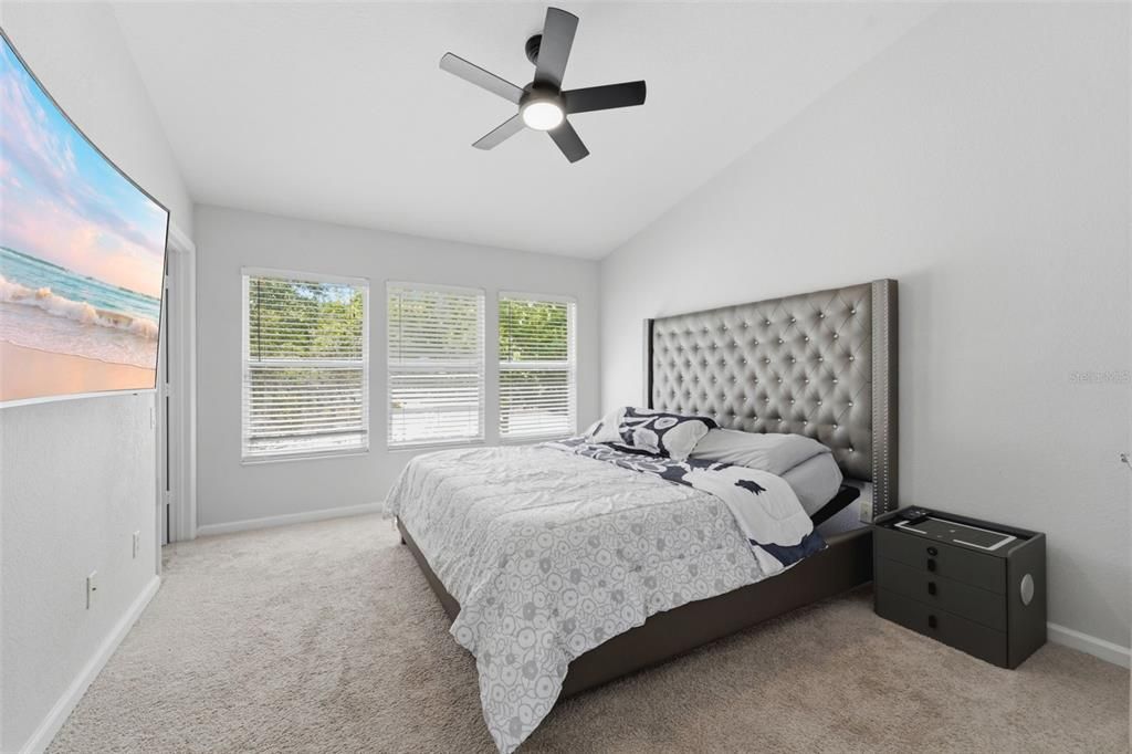 For Sale: $377,000 (3 beds, 2 baths, 1672 Square Feet)
