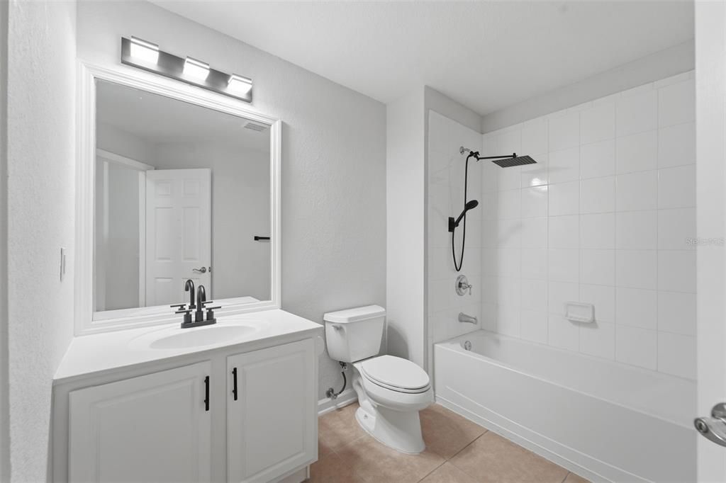 For Sale: $377,000 (3 beds, 2 baths, 1672 Square Feet)