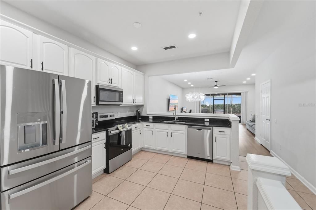 For Sale: $377,000 (3 beds, 2 baths, 1672 Square Feet)