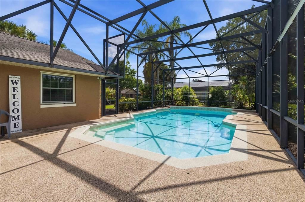 For Sale: $749,000 (4 beds, 3 baths, 2804 Square Feet)