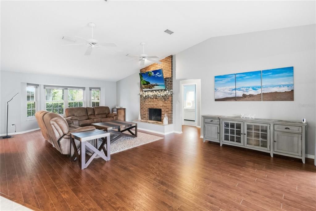 For Sale: $749,000 (4 beds, 3 baths, 2804 Square Feet)