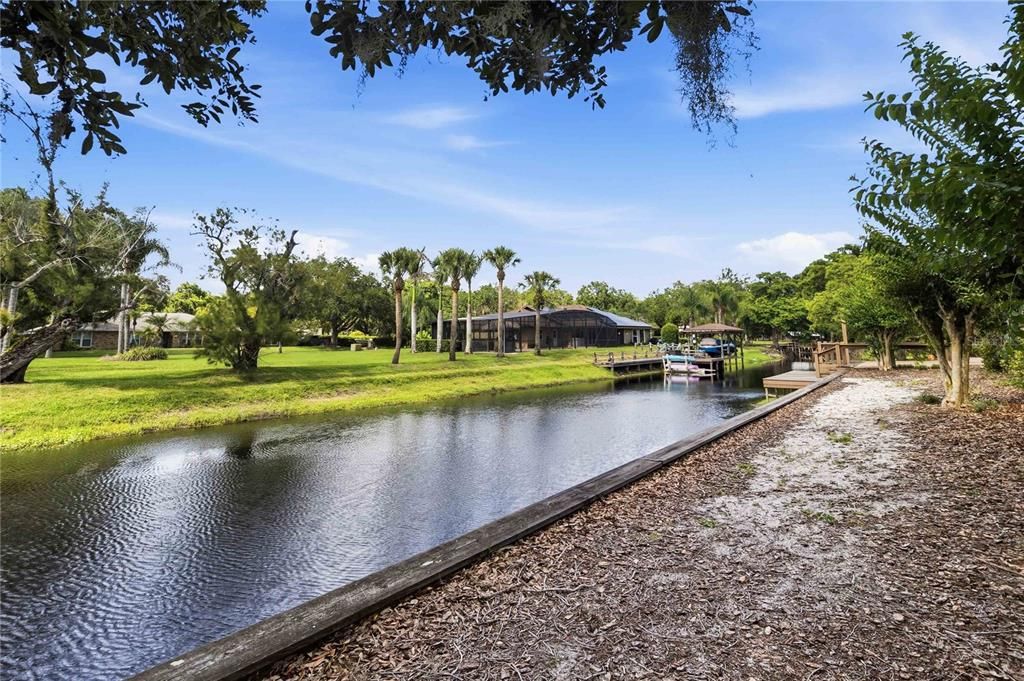 For Sale: $749,000 (4 beds, 3 baths, 2804 Square Feet)
