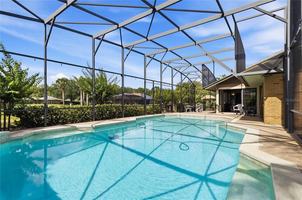 For Sale: $749,000 (4 beds, 3 baths, 2804 Square Feet)