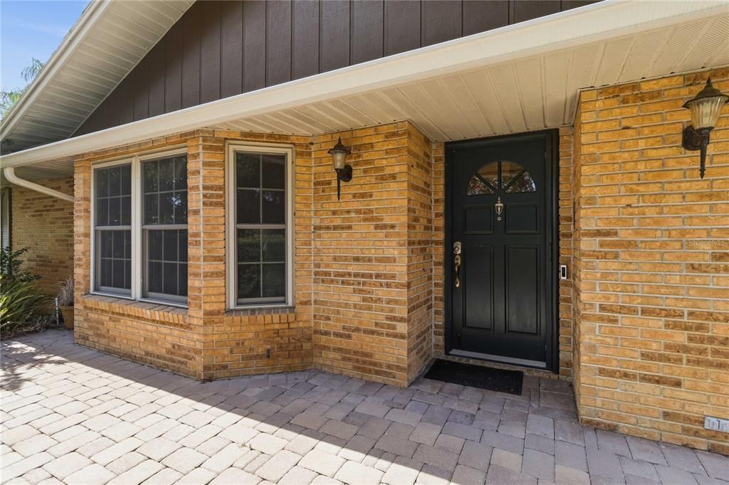 For Sale: $749,000 (4 beds, 3 baths, 2804 Square Feet)