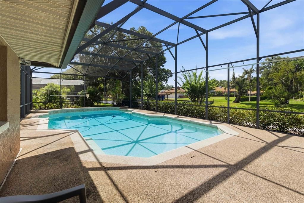 For Sale: $749,000 (4 beds, 3 baths, 2804 Square Feet)