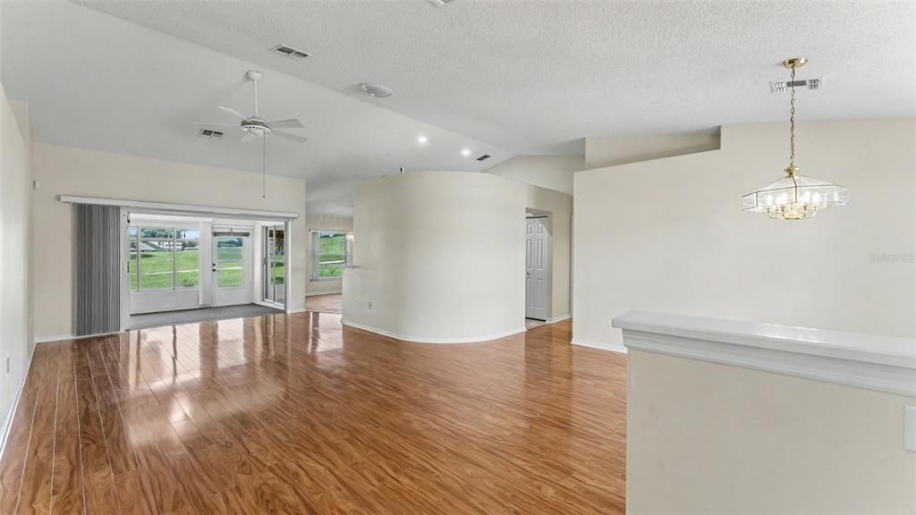 For Sale: $375,000 (3 beds, 2 baths, 1857 Square Feet)
