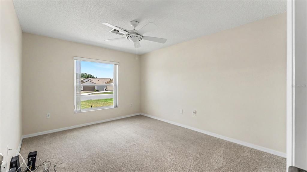 For Sale: $375,000 (3 beds, 2 baths, 1857 Square Feet)