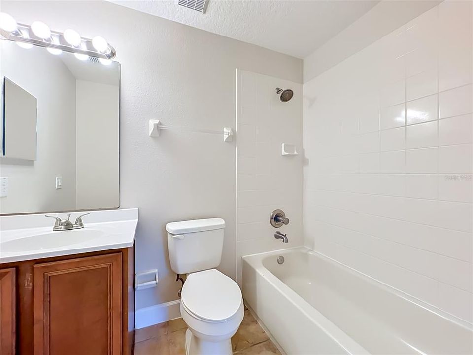 For Sale: $799,000 (5 beds, 3 baths, 3313 Square Feet)