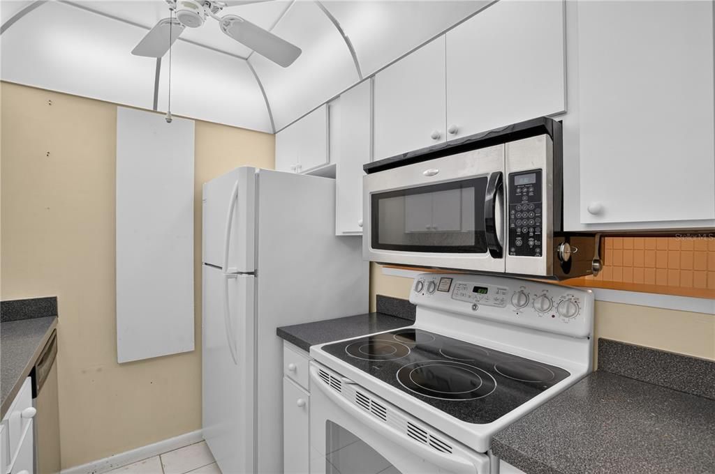 En Venta: $219,874 (2 camas, 2 baños, 875 Pies cuadrados)