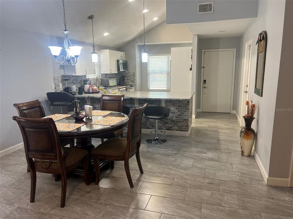 For Sale: $420,000 (3 beds, 2 baths, 1430 Square Feet)
