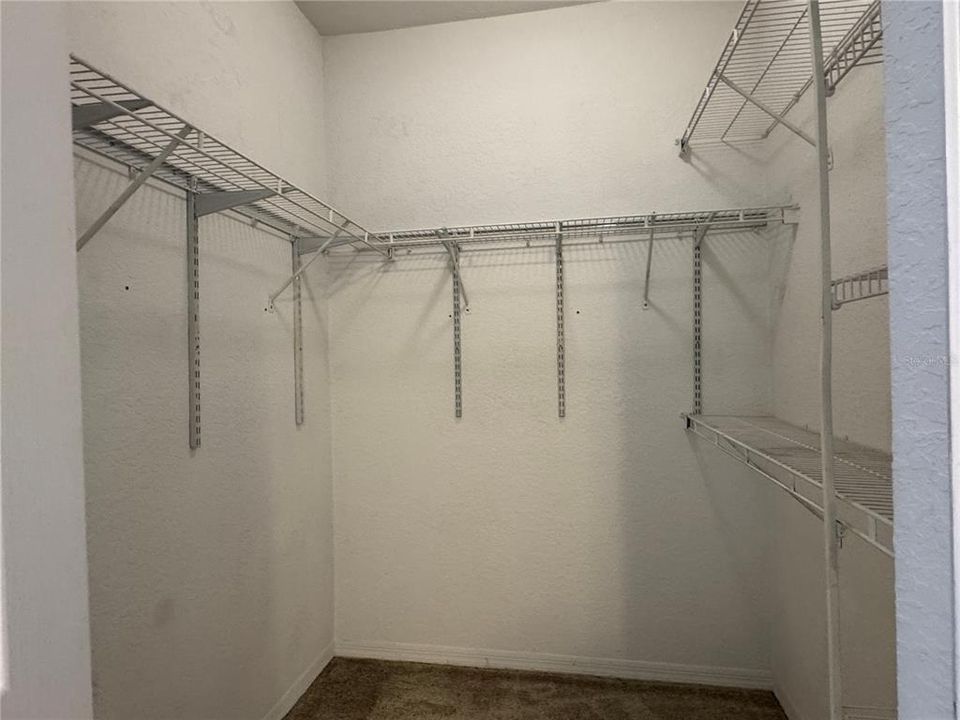 For Sale: $198,000 (2 beds, 2 baths, 1138 Square Feet)