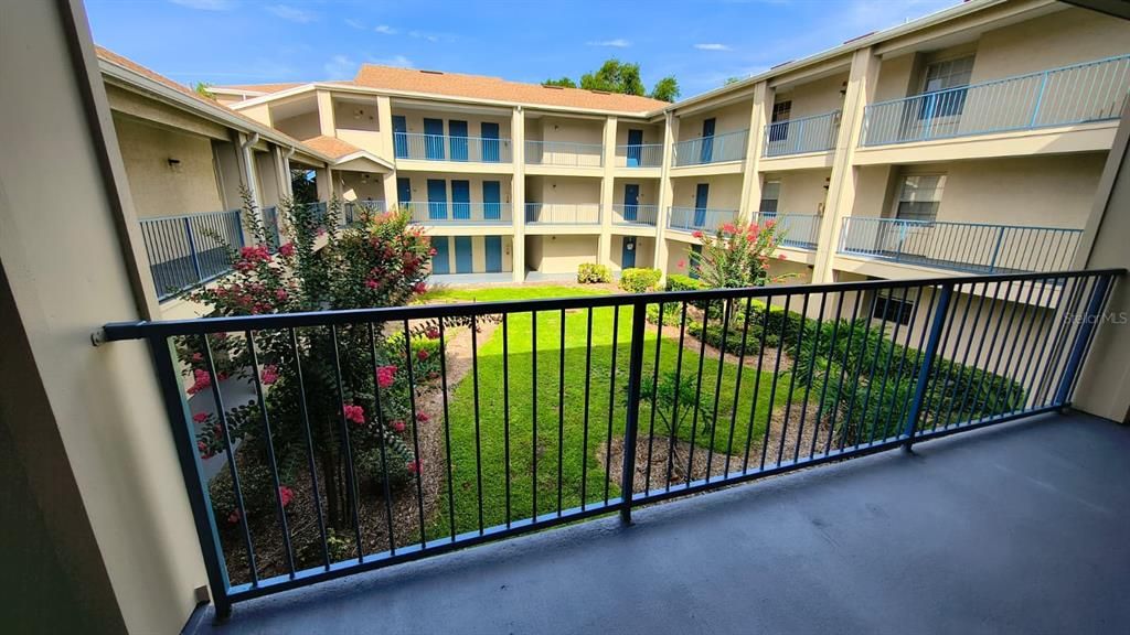 For Rent: $1,800 (2 beds, 2 baths, 1080 Square Feet)