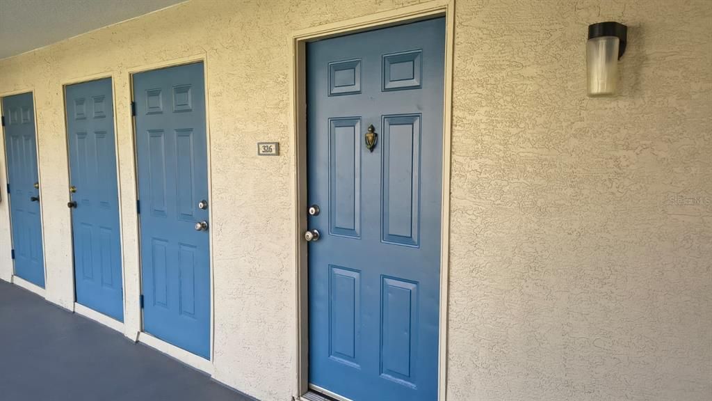 For Rent: $1,800 (2 beds, 2 baths, 1080 Square Feet)