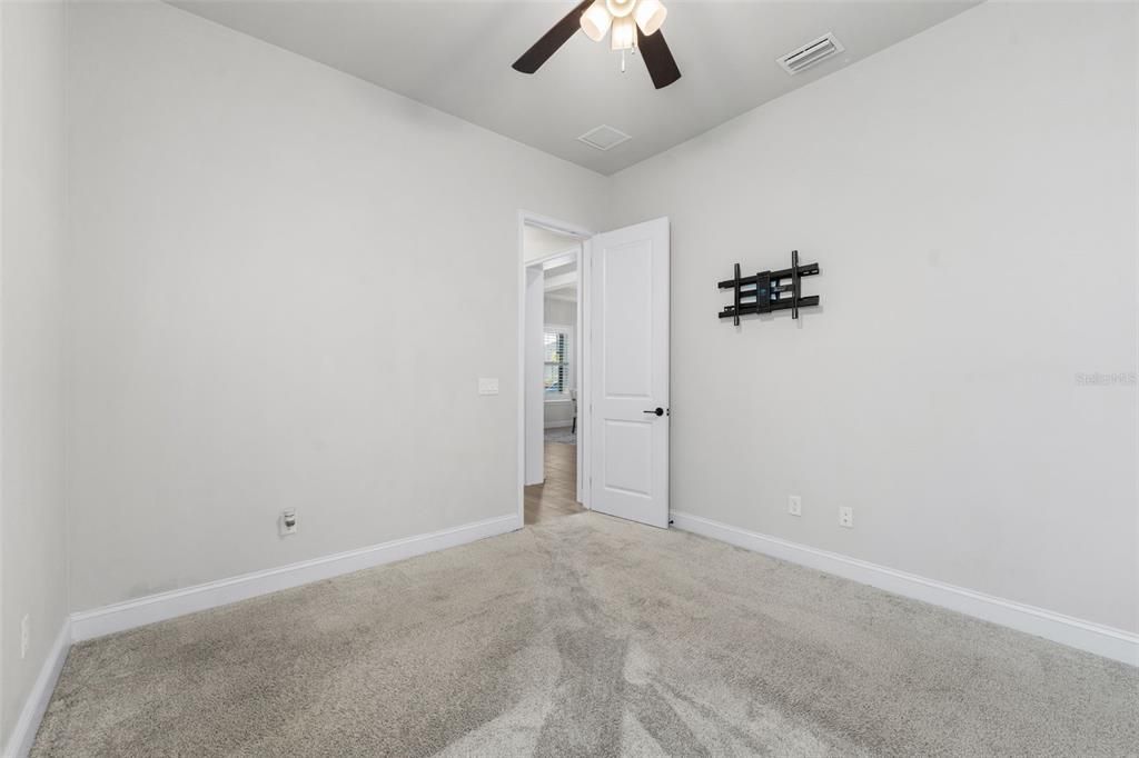 En Venta: $849,900 (4 camas, 3 baños, 3114 Pies cuadrados)