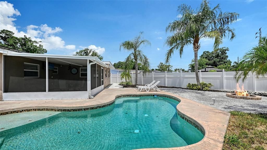 En Venta: $459,000 (3 camas, 2 baños, 1228 Pies cuadrados)