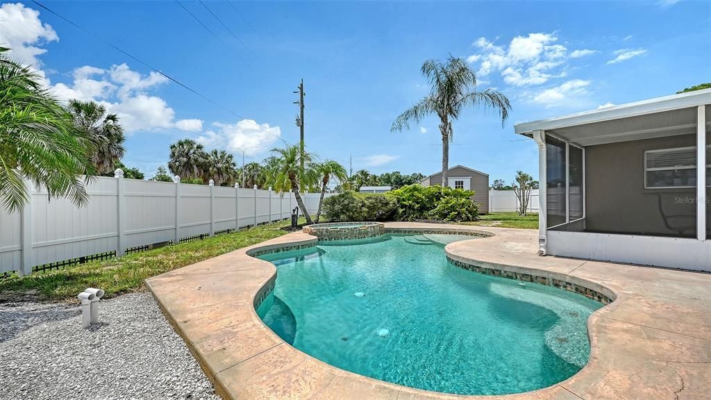 En Venta: $459,000 (3 camas, 2 baños, 1228 Pies cuadrados)